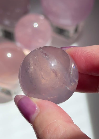 Rose Quartz Sphere 28mm