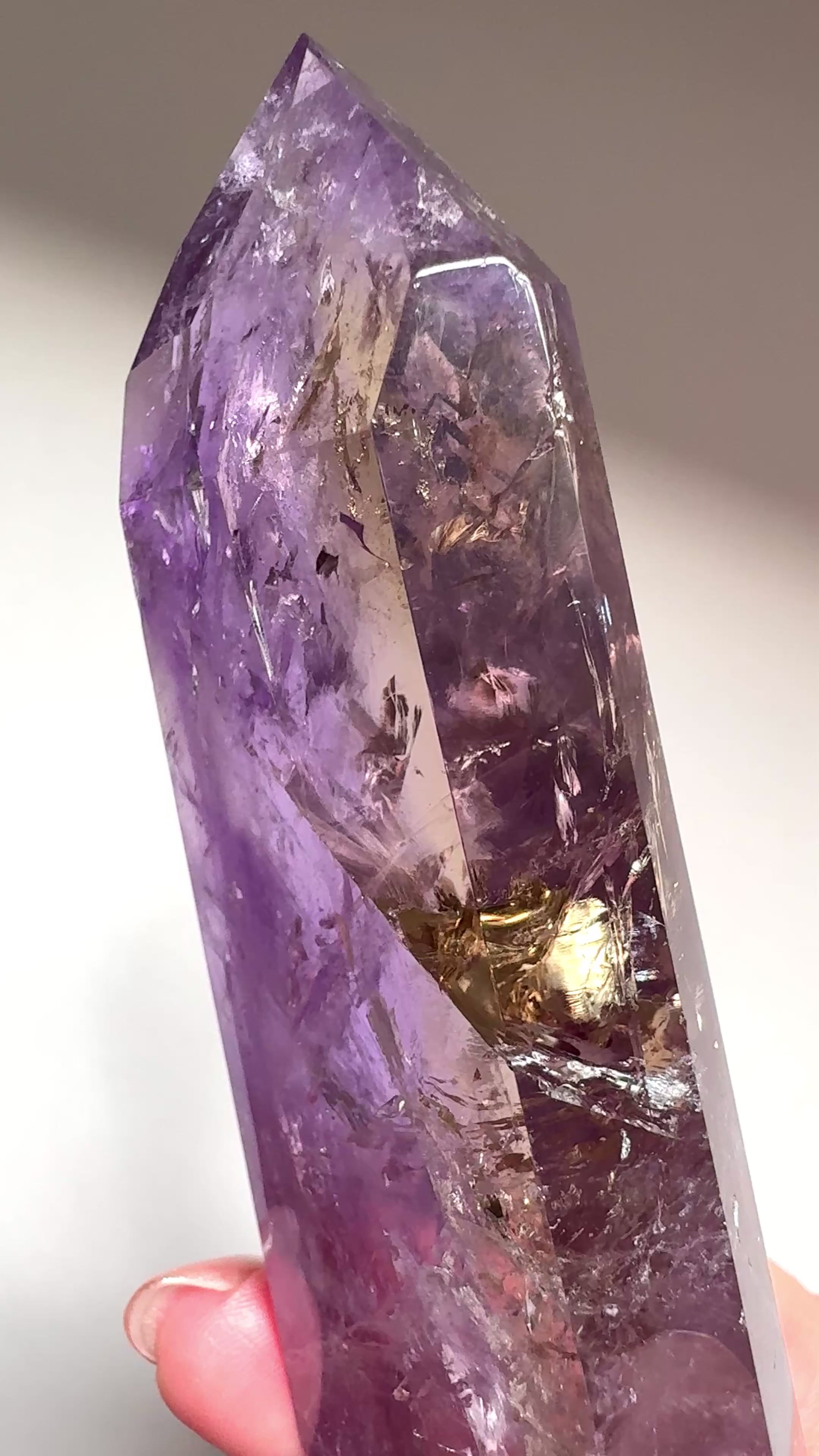 アメトリン・タワー – la lune rose